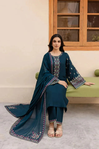 Noor's 3pc Embroidered Lawn