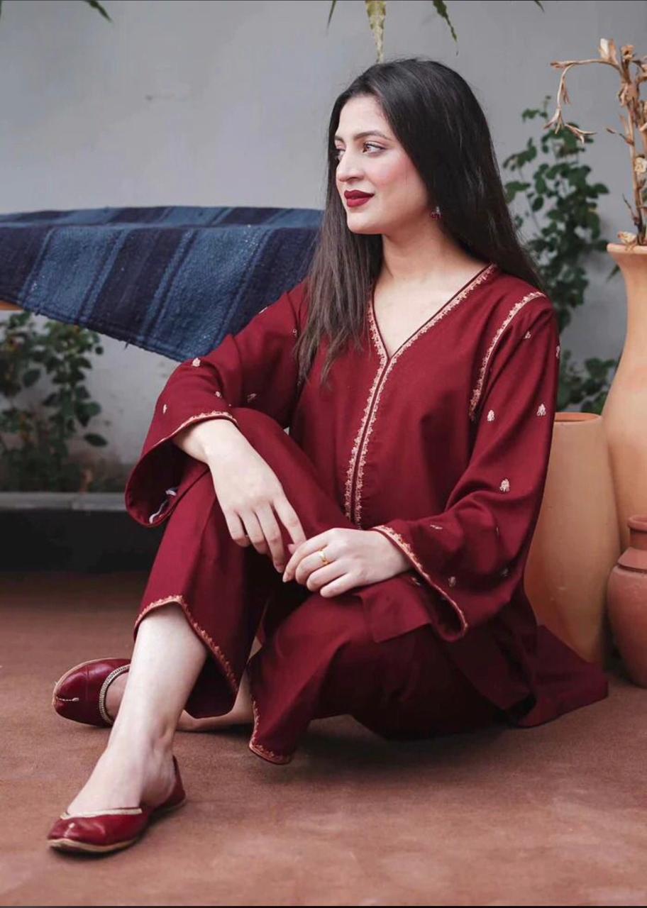 PLUM MEHROON